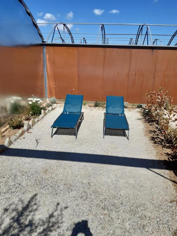 Mas Dansavan Chambres D'Hotes Oppede Exterior photo