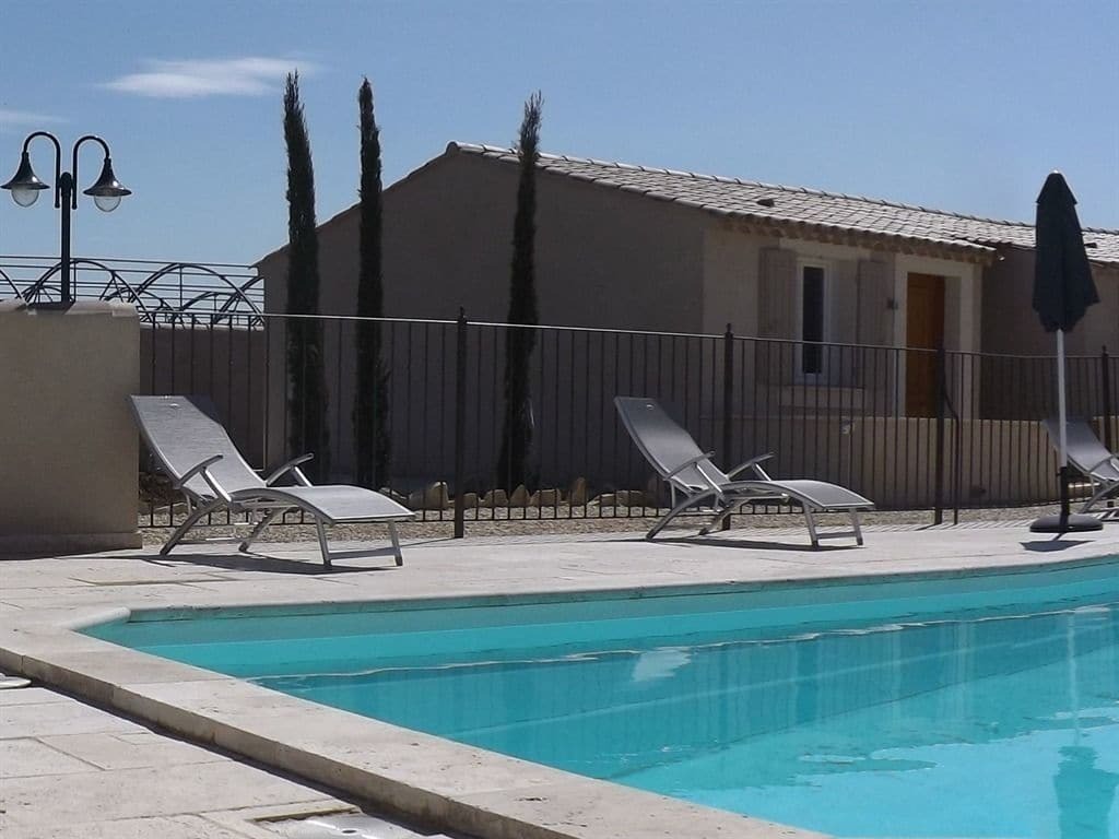 Mas Dansavan Chambres D'Hotes Oppede Exterior photo
